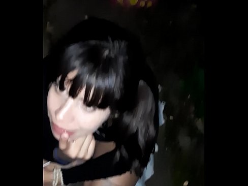 ❤️ Гудамжинд чихэр авахын тулд бэлэг эрхтэн хавдсан ❤️ Порно порно дээр mn.hdporn24.ru ❌